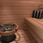 Apartamento One Bedroom Flat By The Lake With Cooling And Terrace *