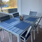 One Bedroom Flat By The With Cooling And Terrace شقة Jyväskylä