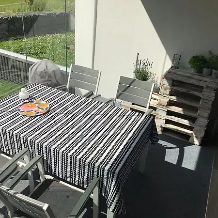 Kaksio Jaervinaekymaellae - Two Flat By The Apartman