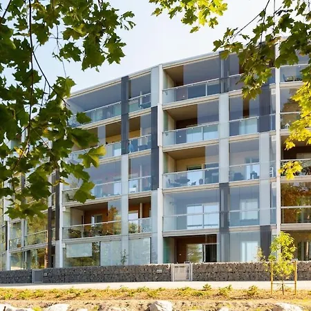 Appartement One Bedroom Flat By The With Cooling And Terrace