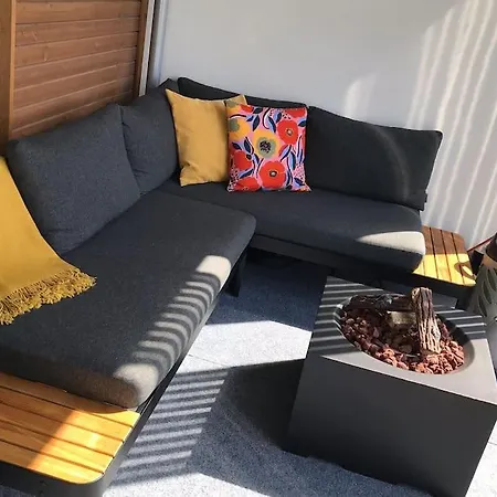 Kaksio Jaervinaekymaellae - Two Flat By The