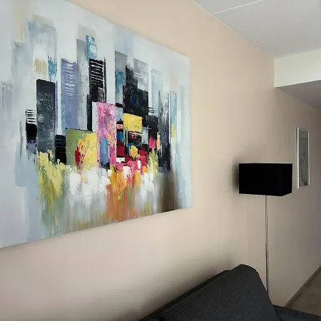 公寓 One Bedroom Flat By The With Cooling And Terrace Jyväskylä
