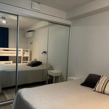 One Bedroom Flat By The With Cooling And Terrace 公寓 *